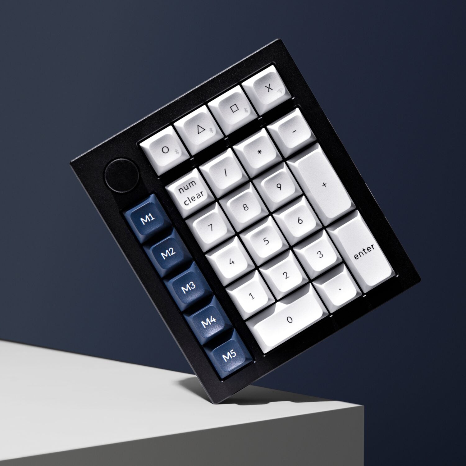 Keychron Q0 Max QMK Gateron Jupiter Red RGB Wireless Custom Number Pad Carbon Black
