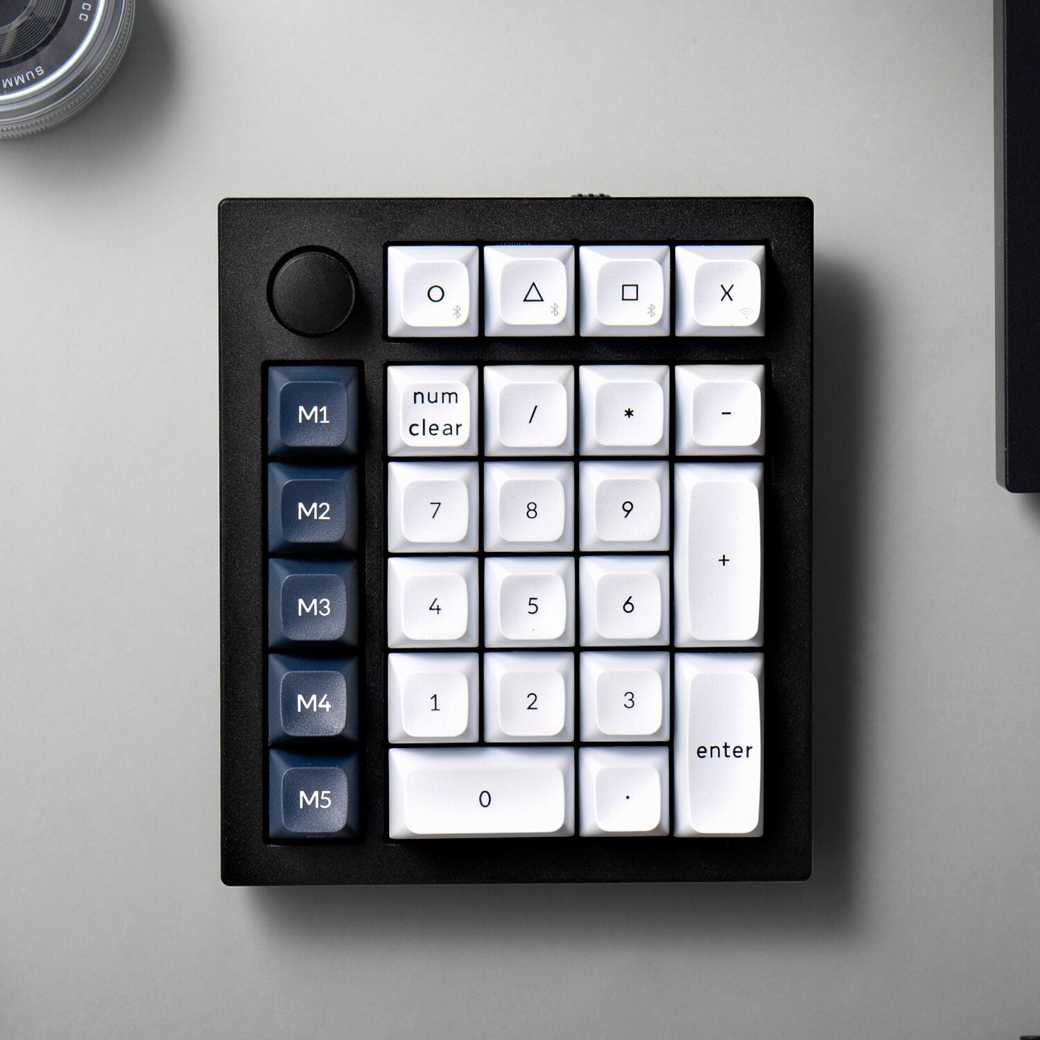 Keychron Q0 Max QMK Gateron Jupiter Red RGB Wireless Custom Number Pad Carbon Black